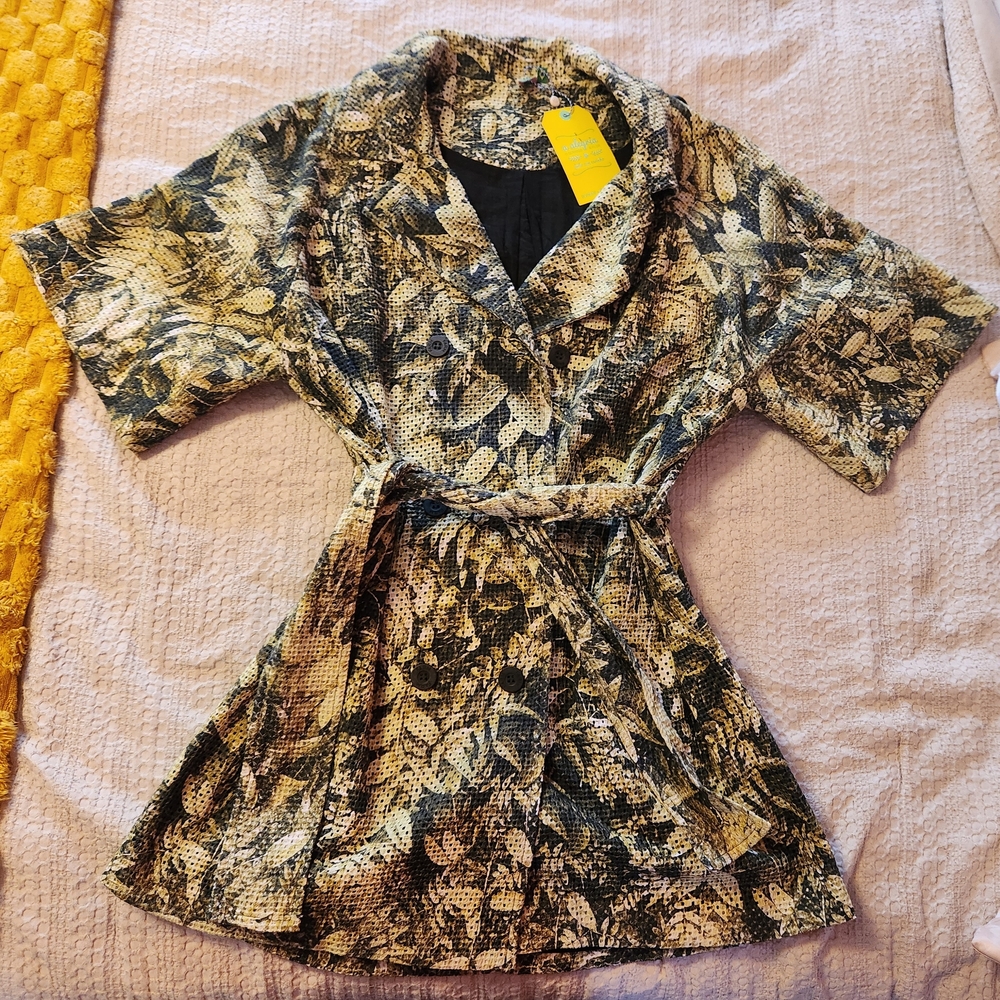 SUPER RARE Farm Rio Foliage Jacket W. Belt. NWT!